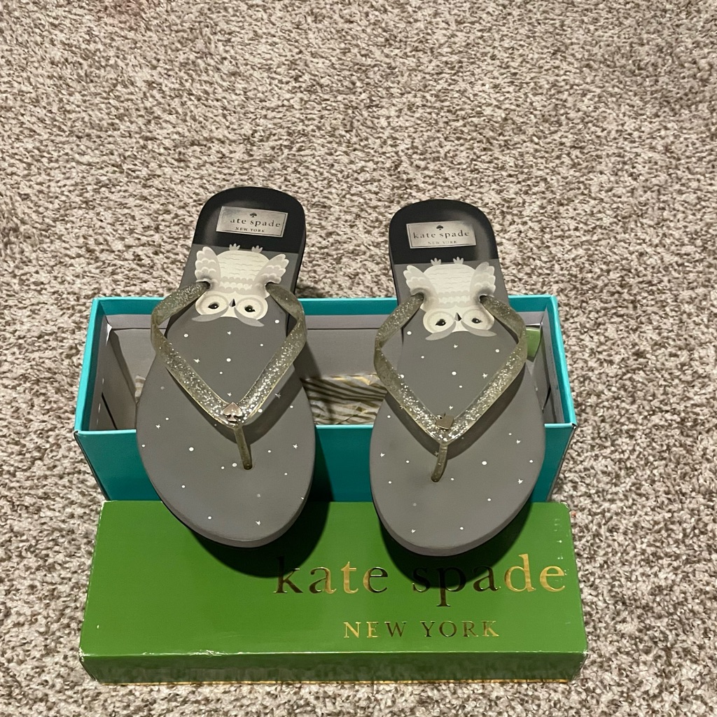 Kate Spade Gray Glitter Flip Flop Sandals